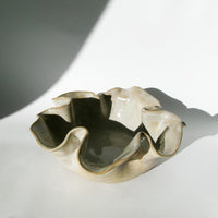 GLAZED WAVY BOWL BEIGE