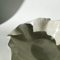 WHITE WAVY BOWL