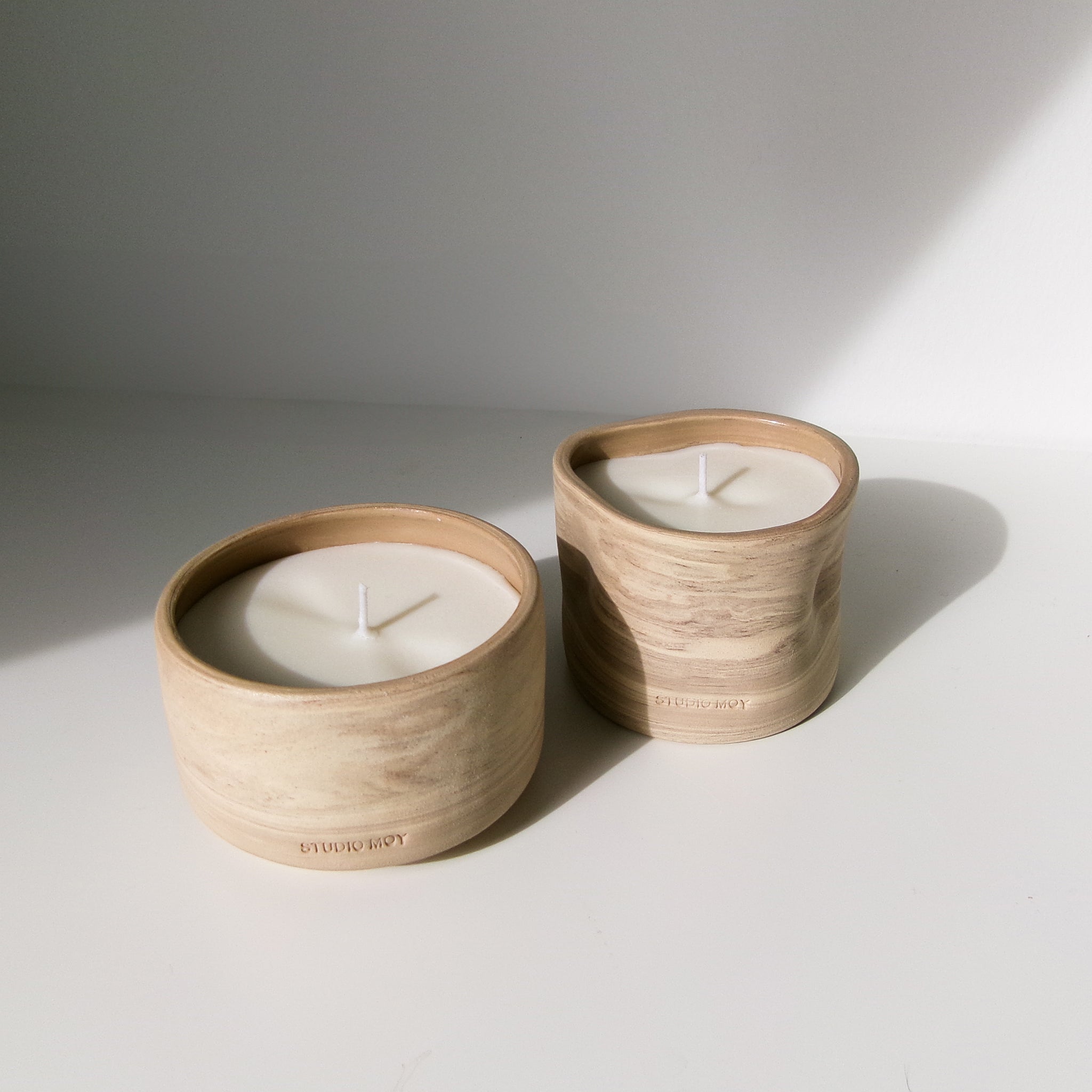 SCENTED MARBLE CANDLE SET